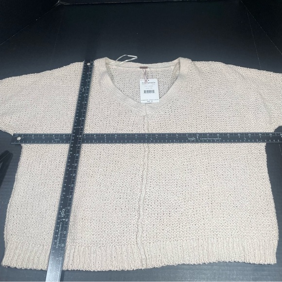 BNWT RARE VINTAGE FREE PEOPLE VNECK OVERSIZED SWEATER SIZE XS NEVER THRIFTS! - Picture 6 of 9